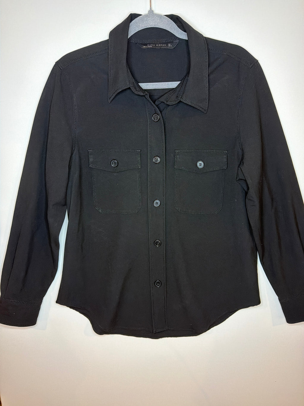 Zar Woman Black Button Up Shirt, Large