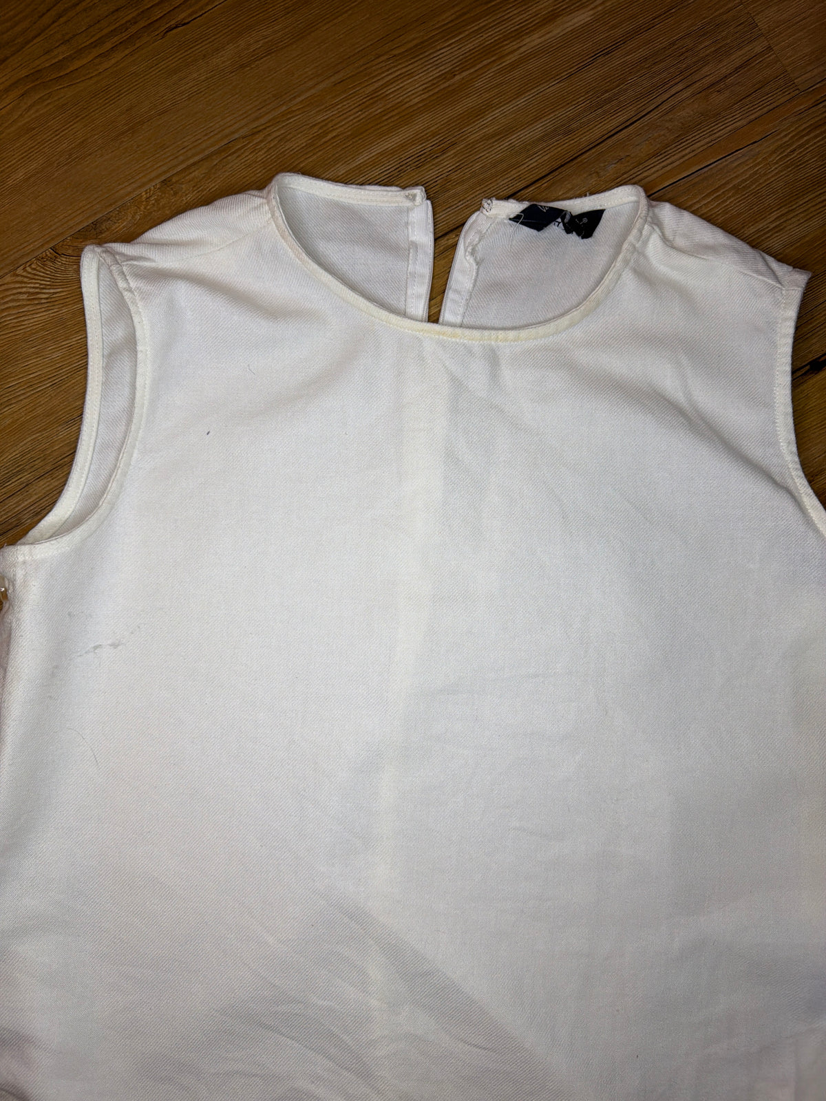Velvet Heart Linen like cream shirt, M
