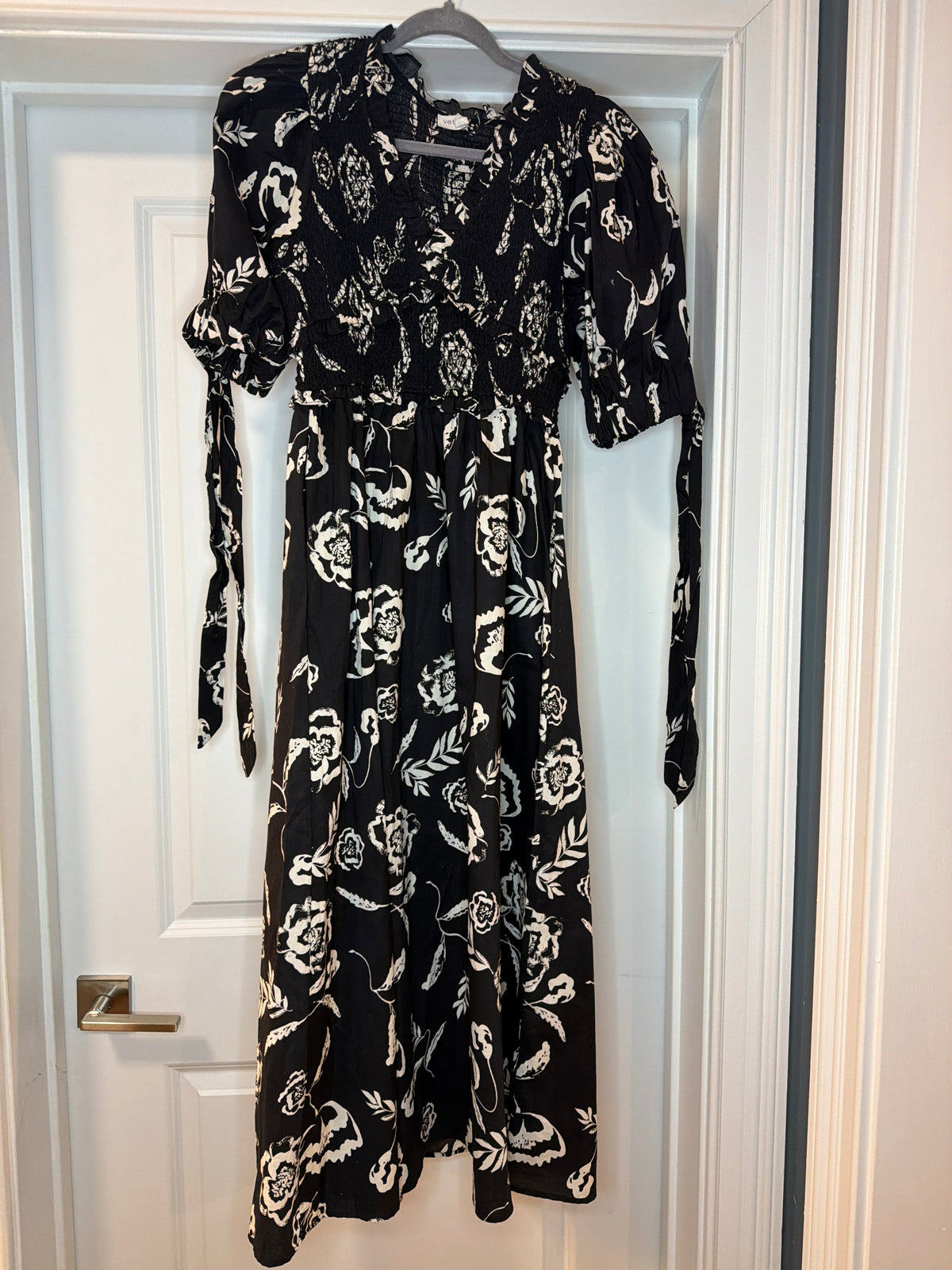 Vestique Black and White Dress, S