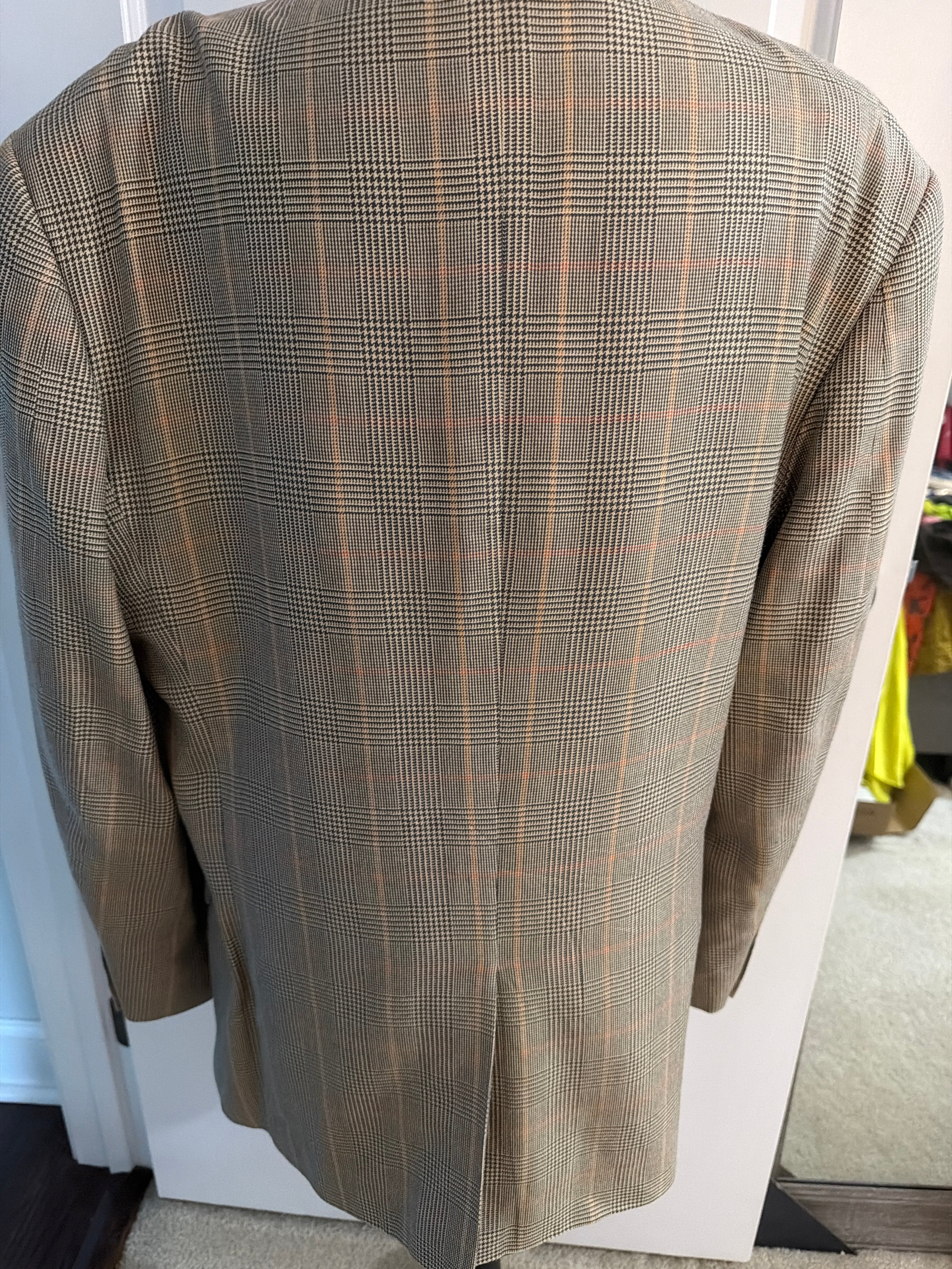 No Brand Name, Men’s Jacket, 40R, $15.00
