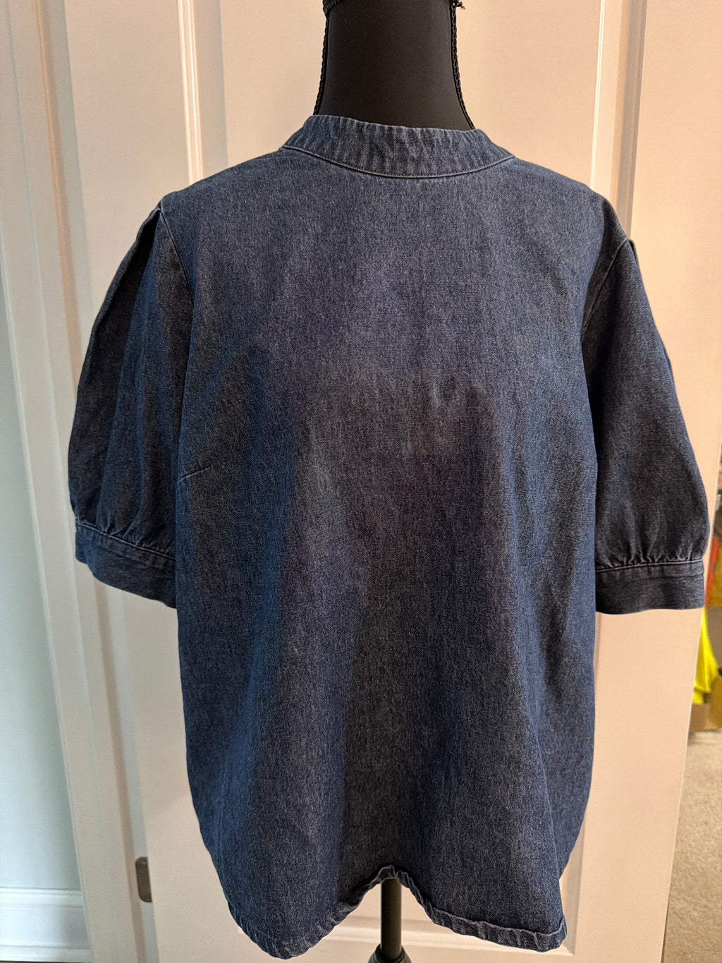 Who What Wear Jean Shirt, size XL, $10.00