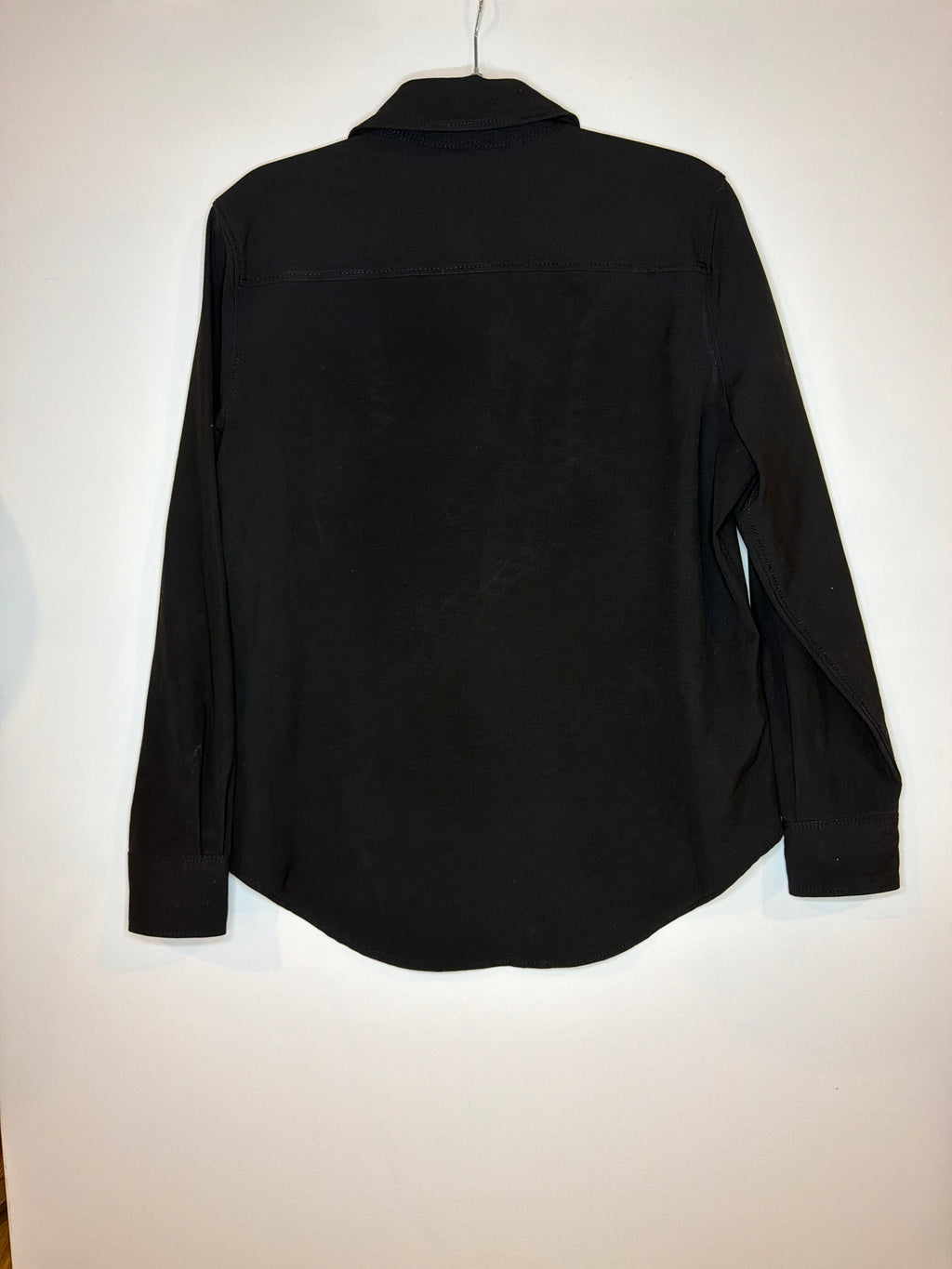 Zar Woman Black Button Up Shirt, Large