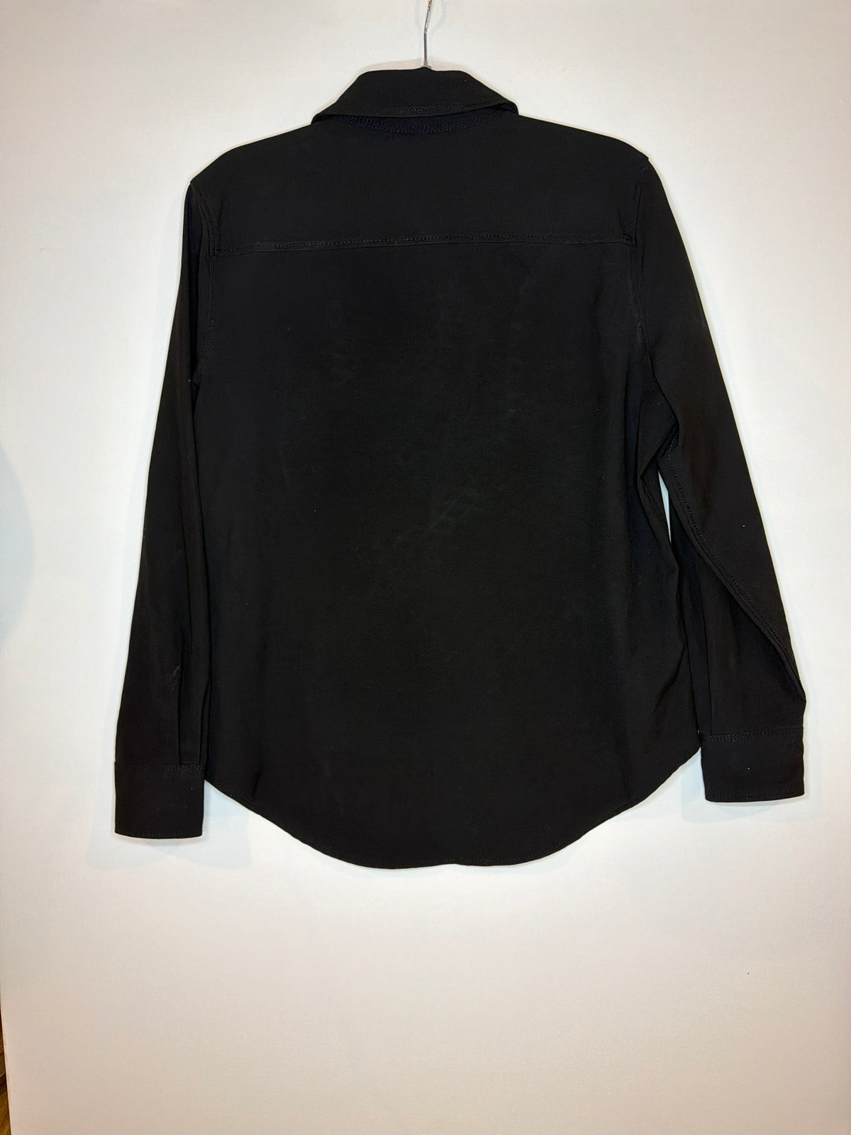 Zar Woman Black Button Up Shirt, Large