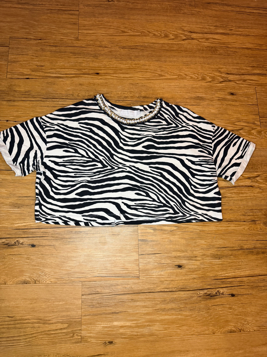 Muy Muy Black and white animal print crop top, One Size (feels like M)